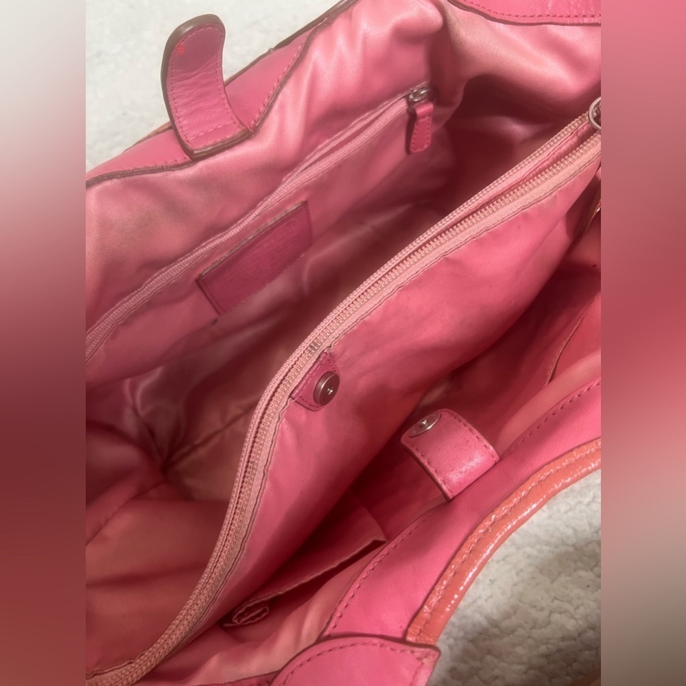 Coach flower design purse - Picture 3 of 12